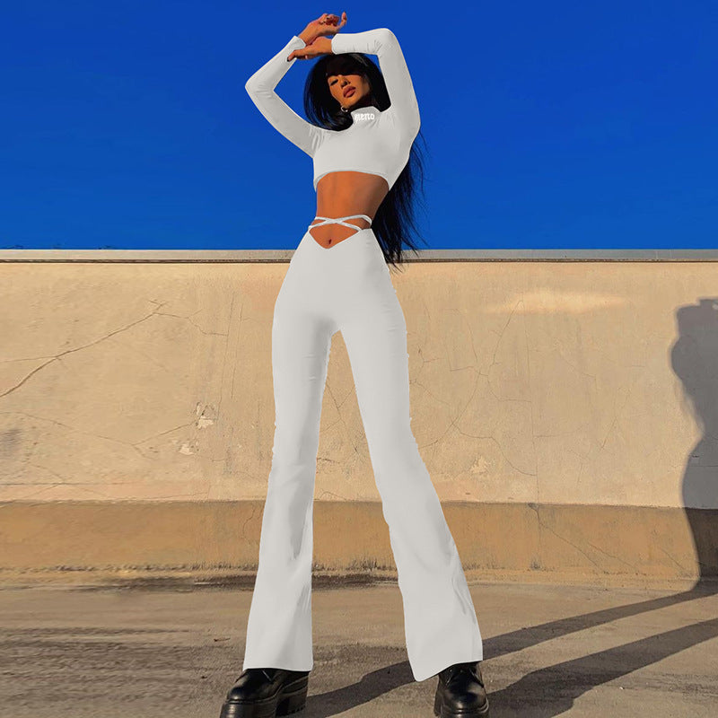Pantalon moulant à lacet